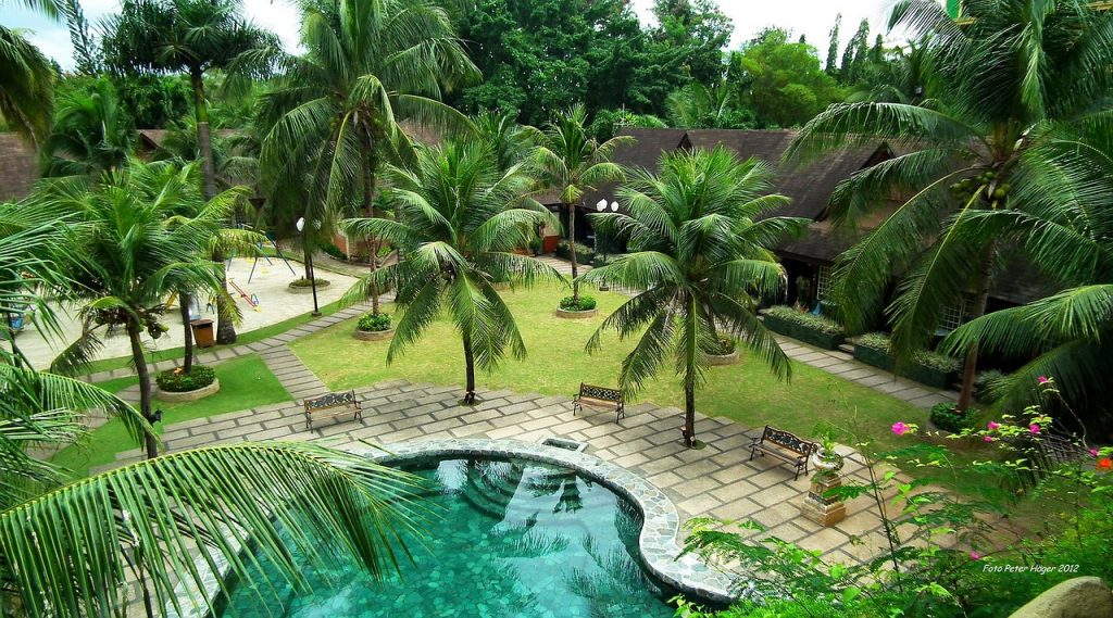 where to stay in bohol