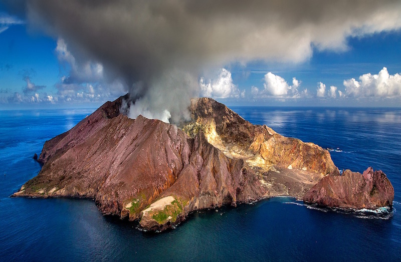 new zealand tourist visa Whakaari