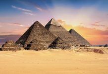 egypt tourist visa - pyramid