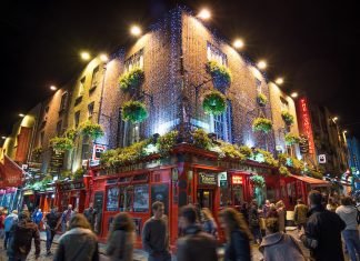 TEMPLE BAR DUBLIN