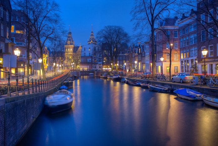 amsterdam canal