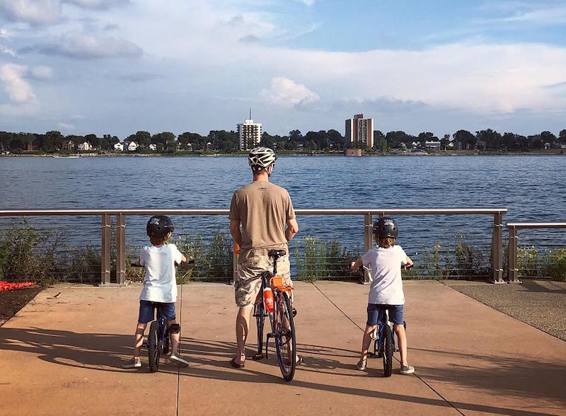 detroit riverwalk