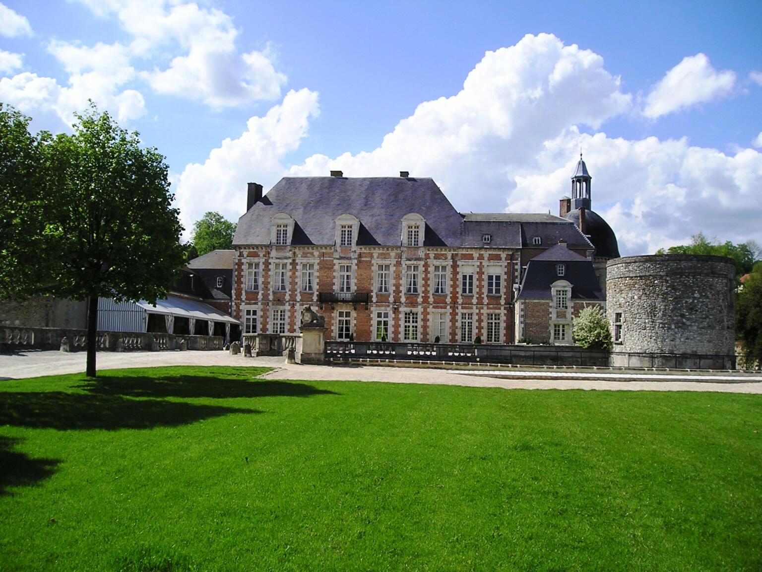 Chateau d’Etoges 