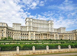 palace of the parliament 3 days in bucharest itinerary