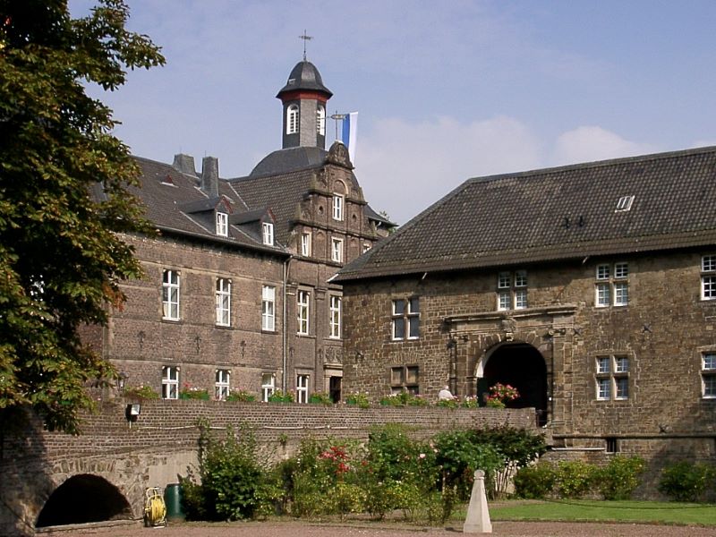 Schloss Hugenpoet