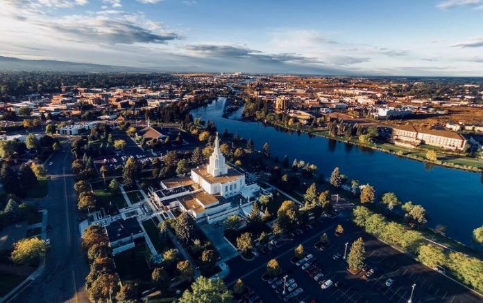 Idaho Falls River