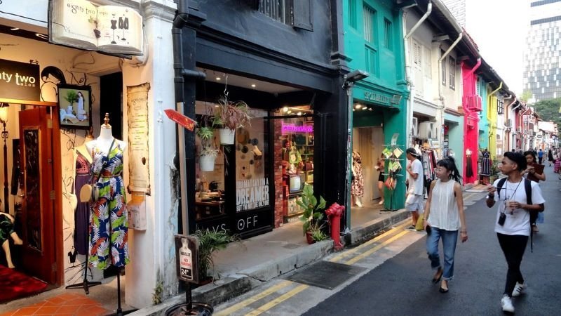 haji lane and arab street in singapore