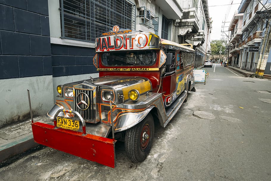 Is public transportation in Manila safe?