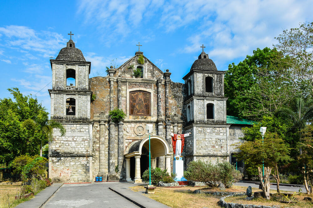 where to stay in la union