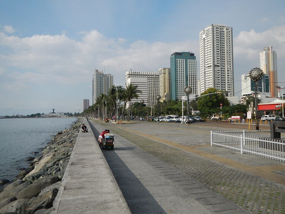 Manila Baywalk