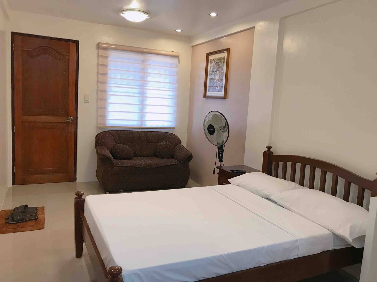Private Room in Friendly Flat, Tagaytay