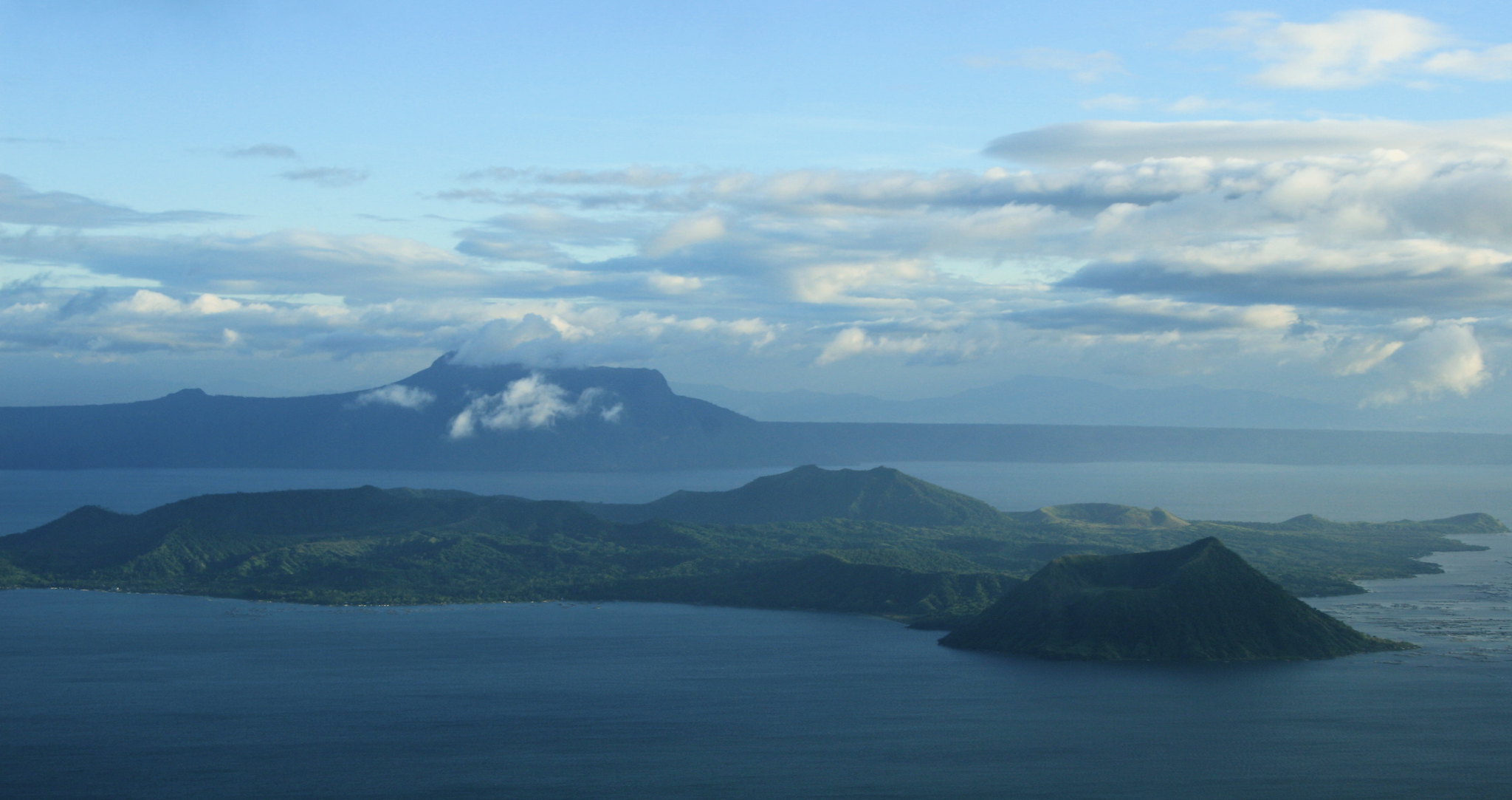 Tagaytay Ridge