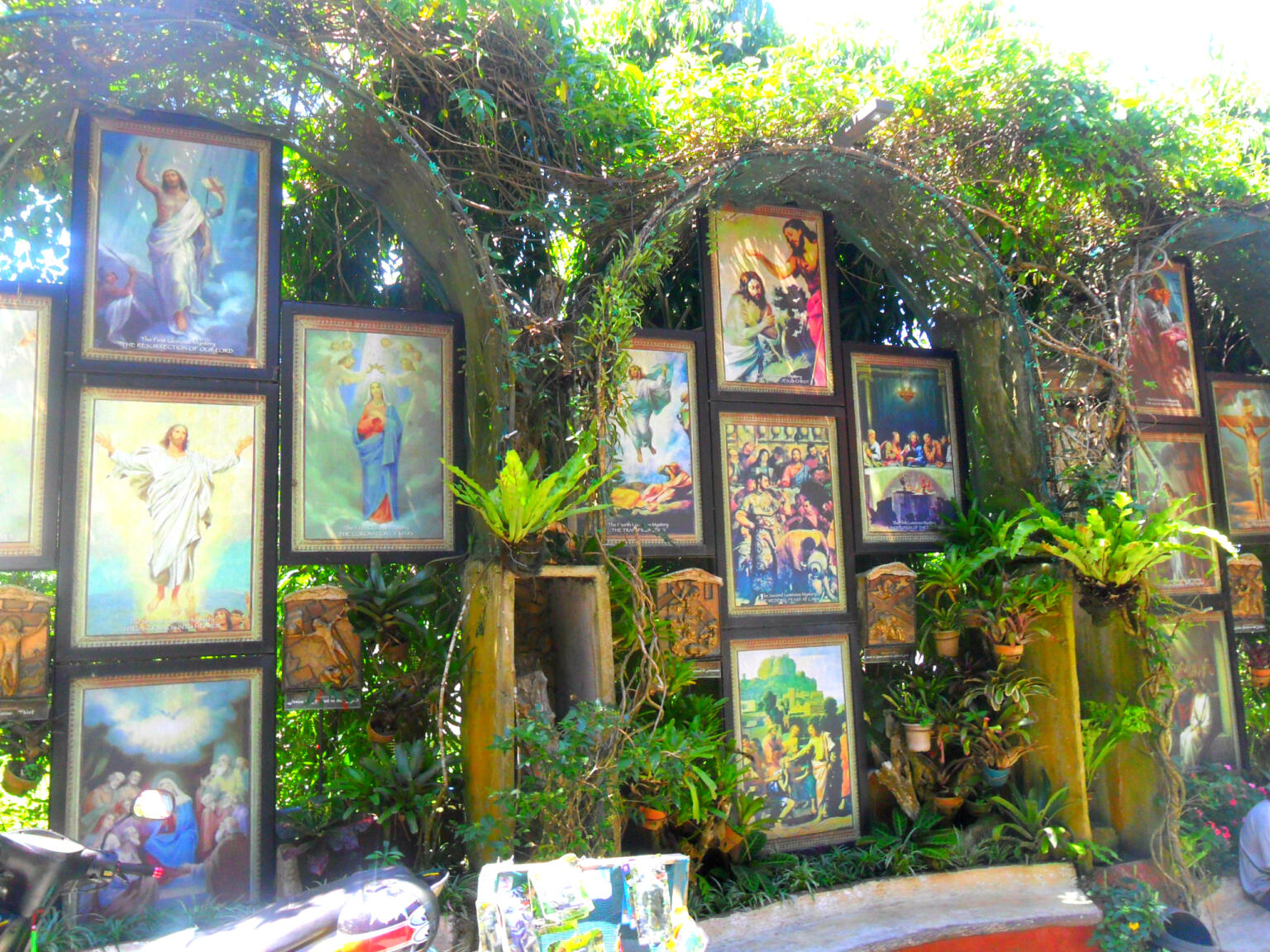 Tierra de Maria and Our Lady of Manaoag